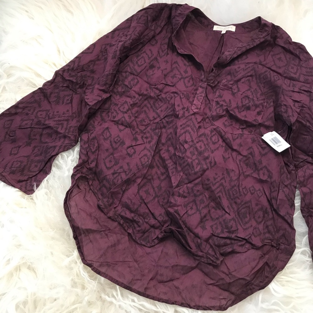 Side Stitch Red Printed Hi-low Hem Blouse Top - Picture 5 of 7